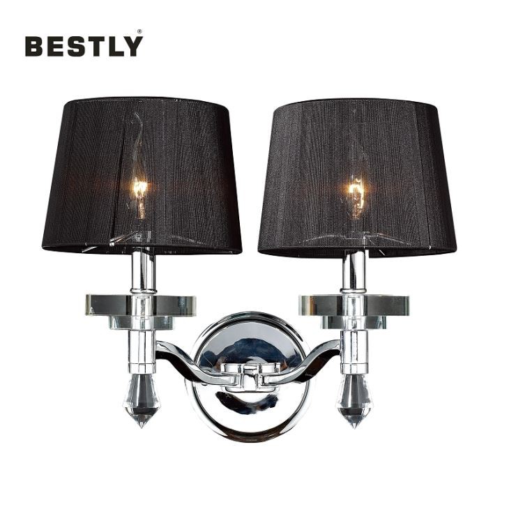 Modern vägglampa med tygskärm-2 lampor